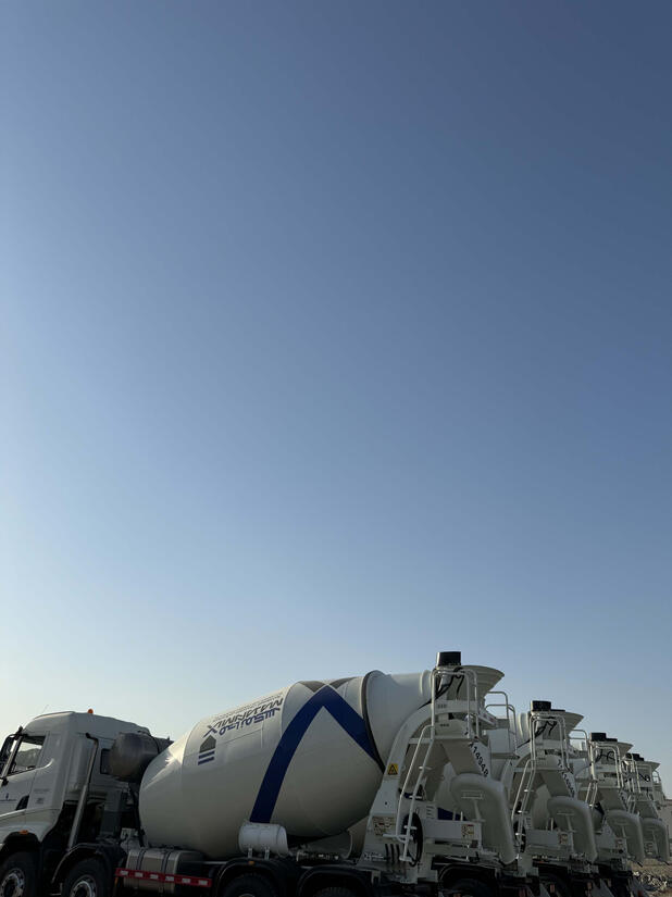 Cement_Trucks